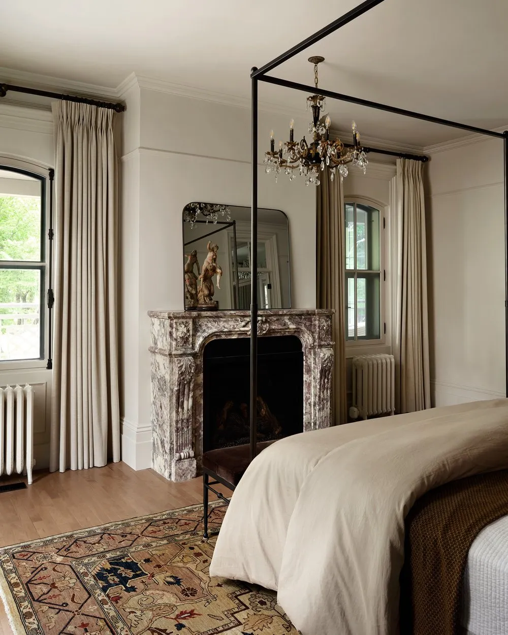 Saint-Laurent Residence: L’Eleganza Senza Tempo di Blanc Marine Intérieurs 18 Sylvie Li Photo
