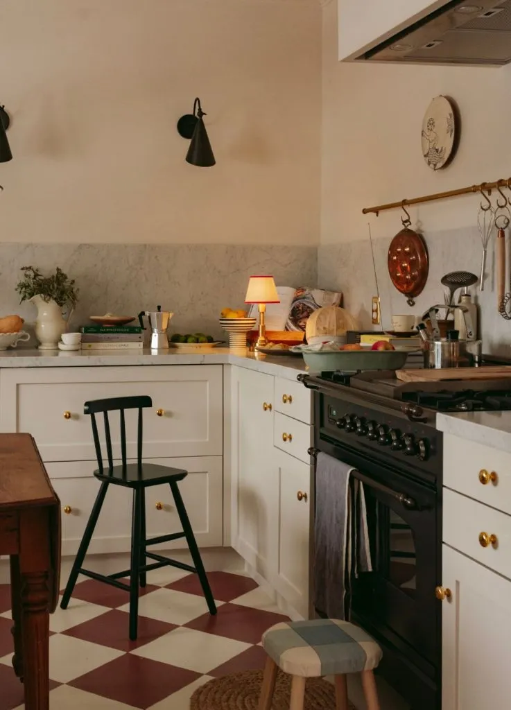 Sorprendente e con Carattere: Questa Casa Accogliente Ci ha Conquistati 8 Sorprendente e piena di carattere questa casa accogliente ci ha conquistati 11