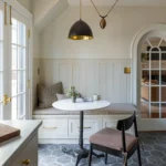 Grant Park Colonial Eleganza e Funzionalita per la Casa Contemporanea 6
