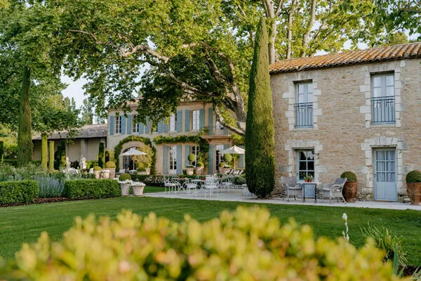 Le Mas des Poiriers: Un Casale di Eleganza Provenzale 4 Le Mas des Poiriers Un Casale di Eleganza Provenzale 12