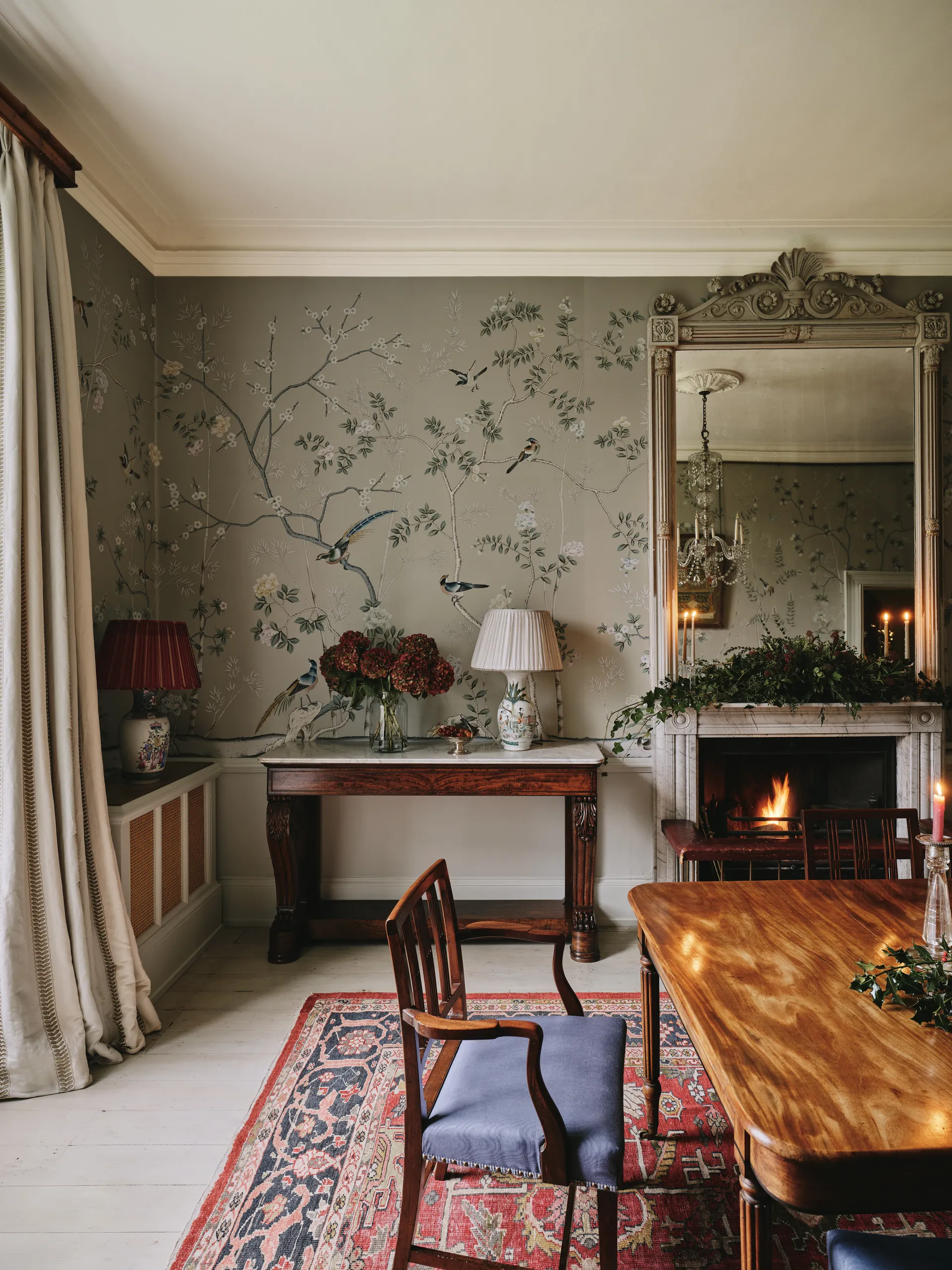 Un Vecchio Tribunale Inglese Trasformato in un'Elegante Dimora di Charme 5 Un Vecchio Tribunale Inglese Trasformato in unElegante Dimora di Charme 2