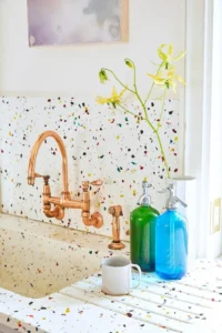 Scopri di più sull'articolo Come scegliere il piano cucina perfetto: 10 materiali da conoscere
